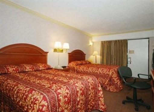 фото отеля Econo Lodge Airport New Castle (Delaware)