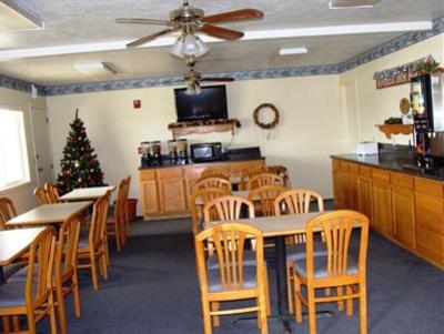 фото отеля Amber Inn Motel Le Mars