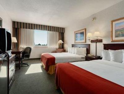 фото отеля Baymont Inn and Suites Keokuk