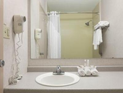 фото отеля Baymont Inn and Suites Keokuk