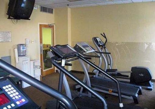 фото отеля Clarion Inn Cookeville