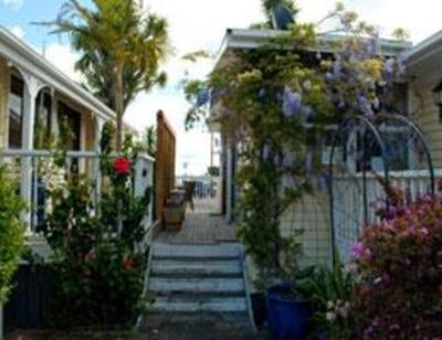 фото отеля Seaport Village