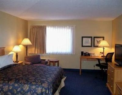 фото отеля Best Western Inn Rice Lake