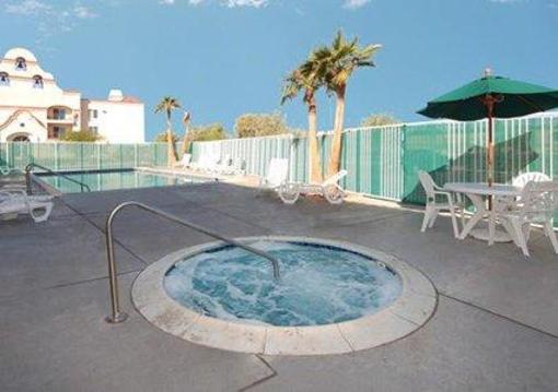 фото отеля Comfort Inn & Suites El Centro