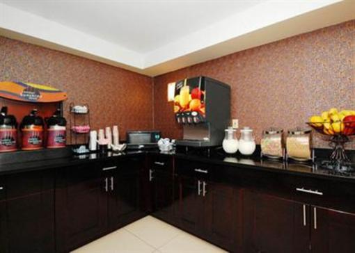 фото отеля Comfort Inn & Suites Tinton Falls