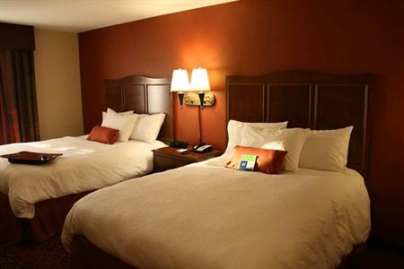 фото отеля Hampton Inn & Suites New Castle