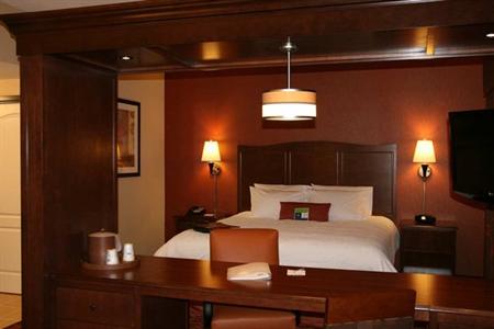 фото отеля Hampton Inn & Suites New Castle