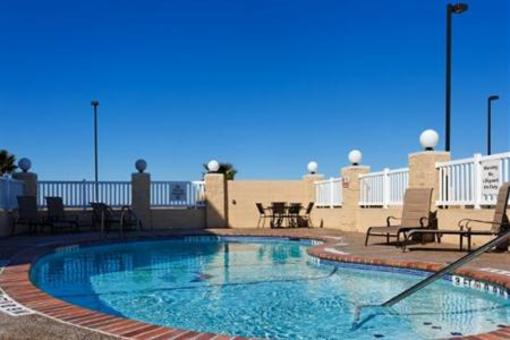фото отеля Holiday Inn Express Hotel & Suites Corpus Christi-Portland