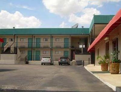 фото отеля American Inn and Suites San Antonio