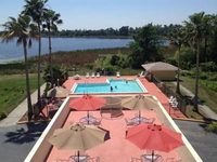Royal Celebration Inn on Lake Cecile