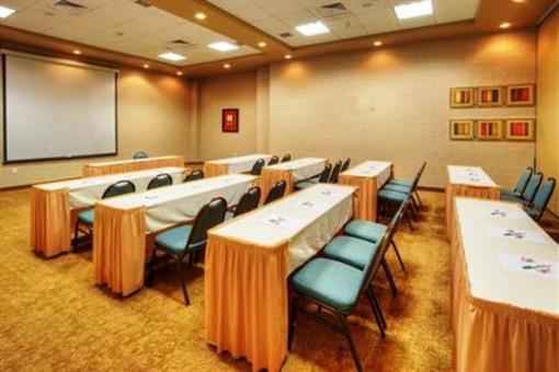 фото отеля Holiday Inn Hotel & Suites Albuquerque North I-25