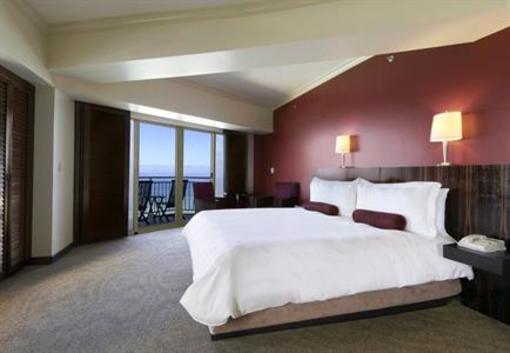 фото отеля Outrigger Guam Resort Tamuning