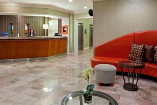 фото отеля Holiday Inn Princeton