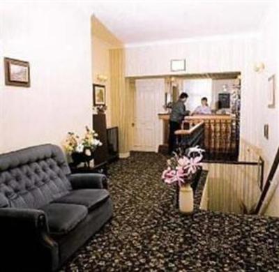 фото отеля Cairn Hotel Edinburgh