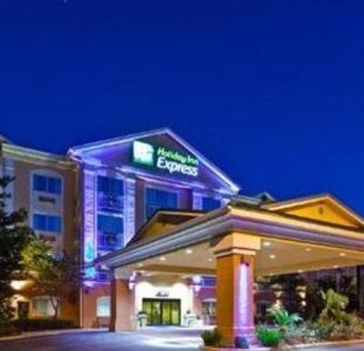 фото отеля Holiday Inn Express Hotel & Suites Clermont