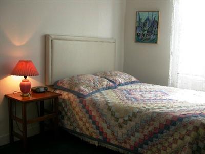фото отеля Bienvenue Bed & Breakfast Montreal