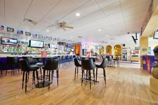 фото отеля Best Western Midway Hotel Green Bay