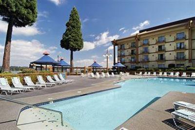 фото отеля Red Lion Hotel on the River - Jantzen Beach
