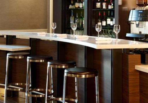 фото отеля Courtyard by Marriott Dallas Addison/Quorum Drive