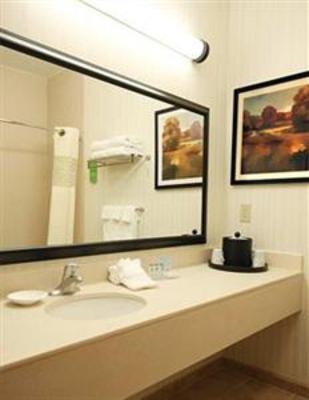 фото отеля Hampton Inn Binghamton Johnson City