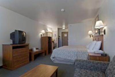 фото отеля BEST WESTERN PLUS Westchase Mini-Suites