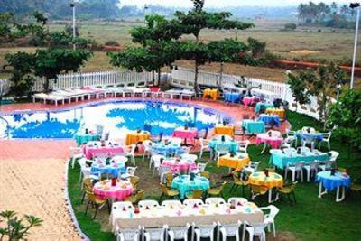 фото отеля Palmarinha Resort & Suites Calangute