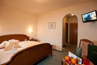 фото отеля Hotel Latschenhof