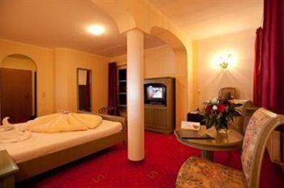 фото отеля Hotel Latschenhof