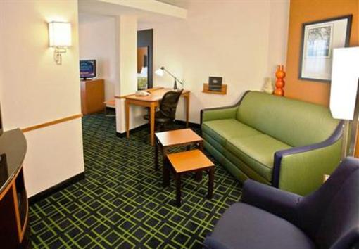 фото отеля Fairfield Inn & Suites Venice