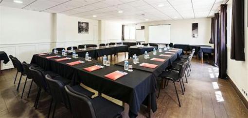 фото отеля Hotel Le Relais D'Aubagne