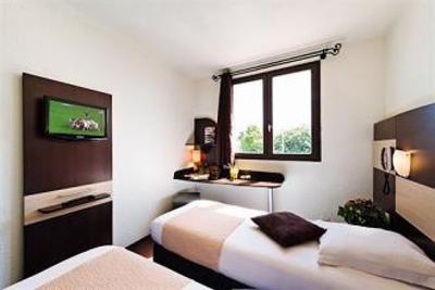 фото отеля Hotel Le Relais D'Aubagne