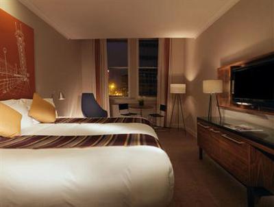 фото отеля Macdonald Townhouse Hotel