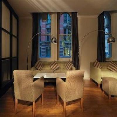 фото отеля Macdonald Townhouse Hotel