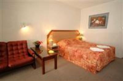 фото отеля BEST WESTERN Airport Hacienda Motel