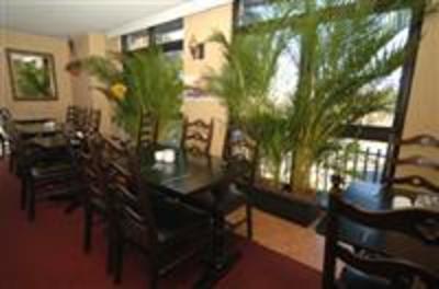 фото отеля BEST WESTERN Airport Hacienda Motel