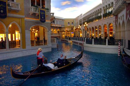 фото отеля Doubletree Club Hotel Las Vegas Airport
