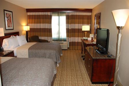 фото отеля Doubletree Club Hotel Las Vegas Airport