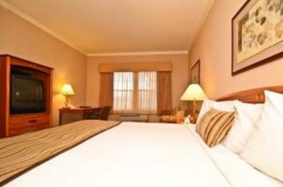 фото отеля BEST WESTERN Inn Dixon