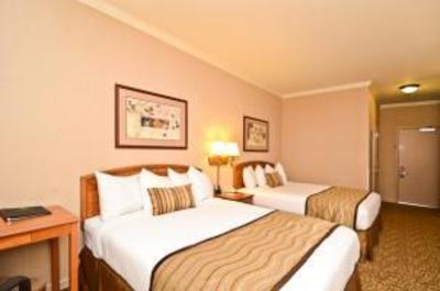 фото отеля BEST WESTERN Inn Dixon