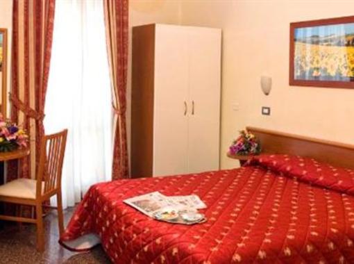 фото отеля Hotel Helvetia Genoa