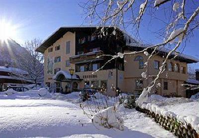 фото отеля Alpenhotel Ernberg Breitenwang