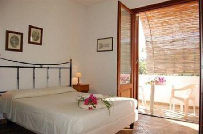 фото отеля Residence-Hotel Baia Portinenti