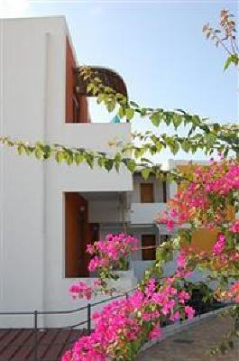 фото отеля Residence-Hotel Baia Portinenti
