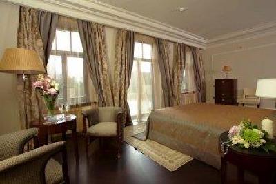 фото отеля Pontos Plaza Hotel