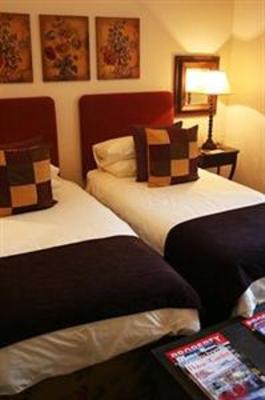 фото отеля Goble Palms Guest Lodge & Urban Retreat
