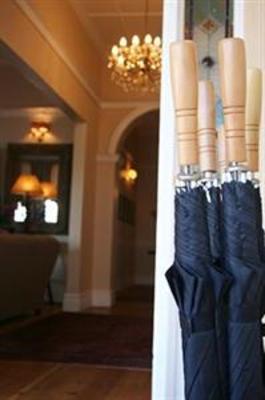 фото отеля Goble Palms Guest Lodge & Urban Retreat