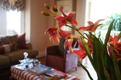 фото отеля Goble Palms Guest Lodge & Urban Retreat