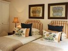фото отеля Goble Palms Guest Lodge & Urban Retreat