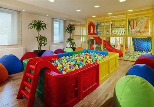 фото отеля Tsaghkadzor Marriott Hotel