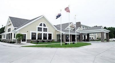 фото отеля AmericInn Lodge & Suites Monmouth